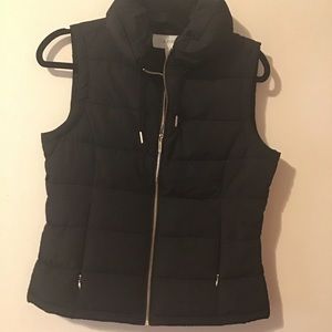 Black puffy vest